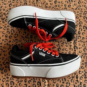Vans Seldan Platform Sneakers